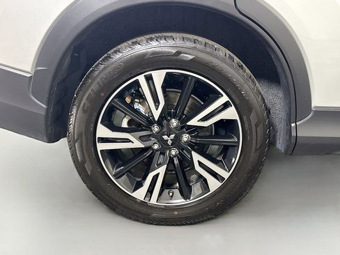 Used 2025 Mitsubishi Eclipse Cross SE image 33