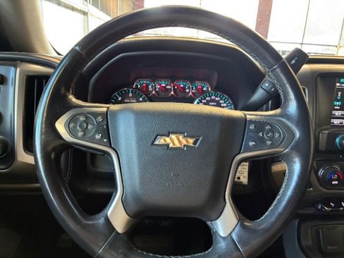 Used 2018 Chevrolet Silverado 1500 LTZ Z71 w/ LTZ Plus Package AWD/4WD image 19