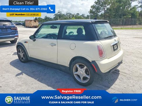 Used 2005 MINI Cooper Hardtop FWD image 3