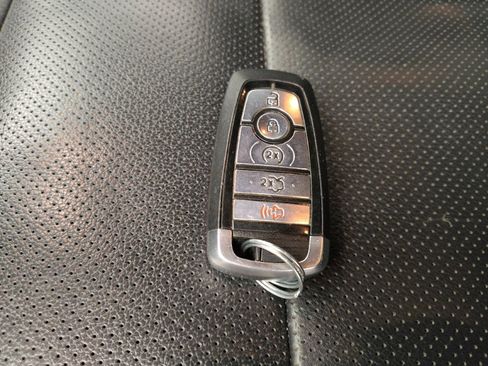 Used 2018 Ford Explorer Sport w/ Equipment Group 401A AWD/4WD image 32