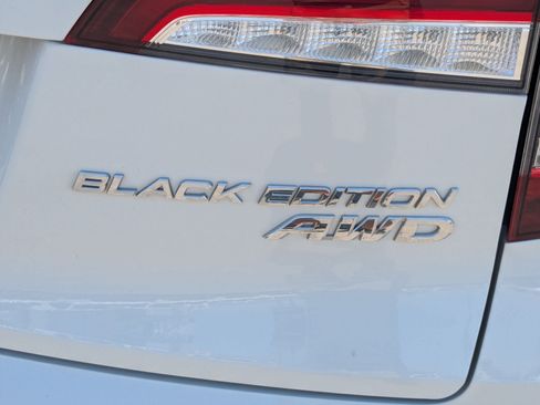 Used 2022 Honda Pilot Black Edition image 15
