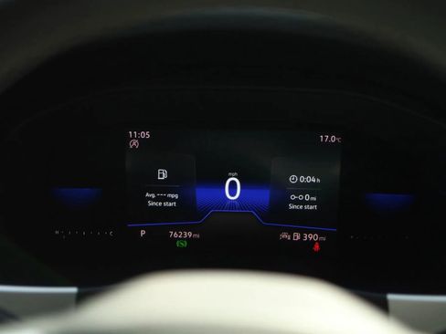 Used 2022 Volkswagen Atlas Cross Sport SE image 23