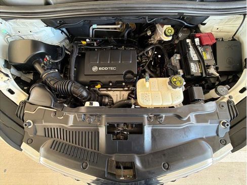 Used 2014 Buick Encore Premium image 31