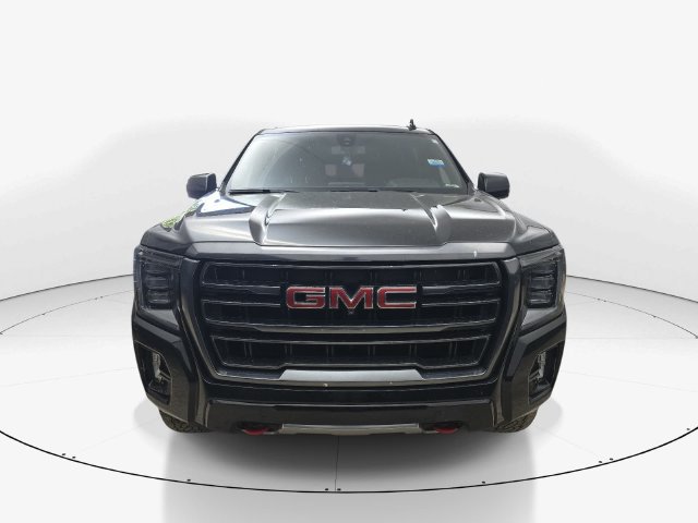 Used 2021 GMC Yukon XL AT4 w/ AT4 Premium Plus Package AWD/4WD image 11