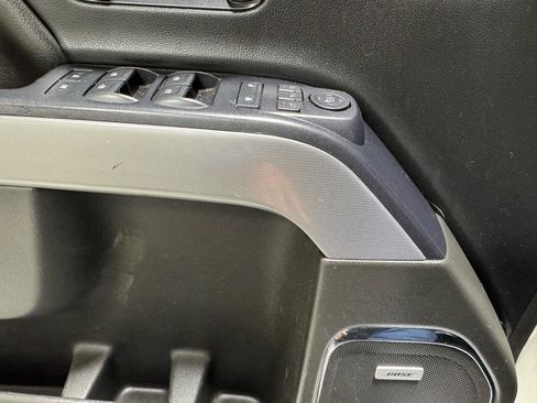 Used 2015 Chevrolet Silverado 1500 LTZ Z71 w/ LTZ Plus Package AWD/4WD image 19