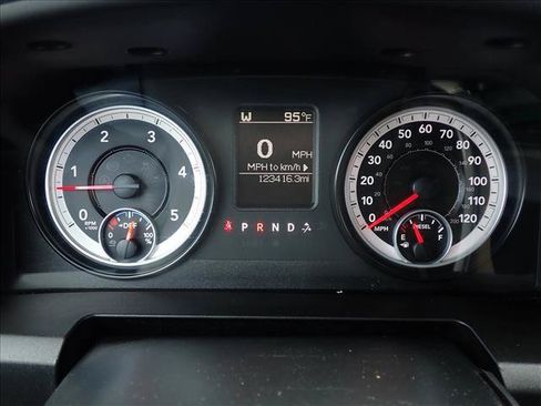 Used 2014 RAM 2500 SLT AWD/4WD image 20