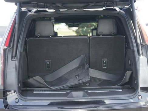Used 2023 Cadillac Escalade Sport Platinum w/ LPO, ONYX Package AWD/4WD image 35