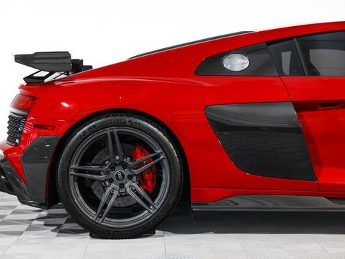 Used 2023 Audi R8 V10 GT RWD image 2