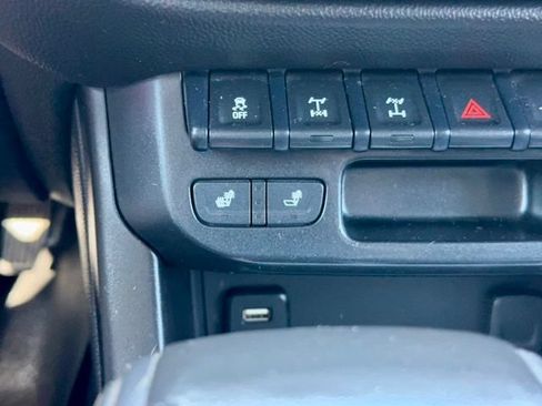 Used 2018 Chevrolet Colorado ZR2 w/ ZR2 Midnight Special Edition AWD/4WD image 22