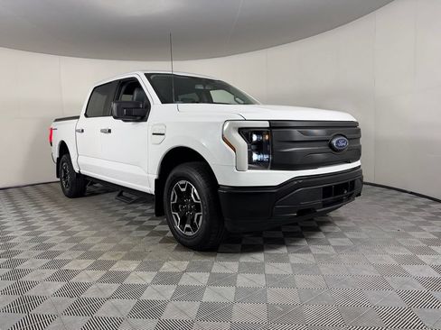 Used 2022 Ford F150 Lightning Pro AWD/4WD image 2
