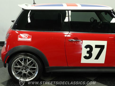 Used 2004 MINI Cooper S FWD image 28