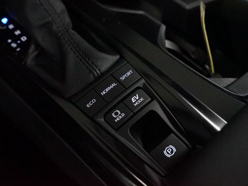 Certified 2025 Toyota Camry SE w/ Multimedia Upgrade Package FWD image 22