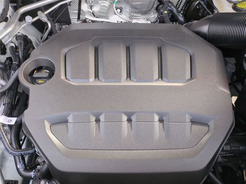 New 2026 Volkswagen Atlas SE image 23