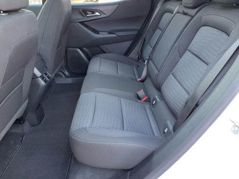 New 2026 Chevrolet Equinox LT image 10