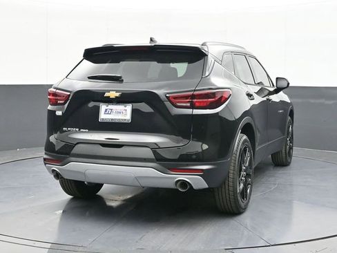 New 2026 Chevrolet Blazer LT w/ Convenience Package AWD/4WD image 9
