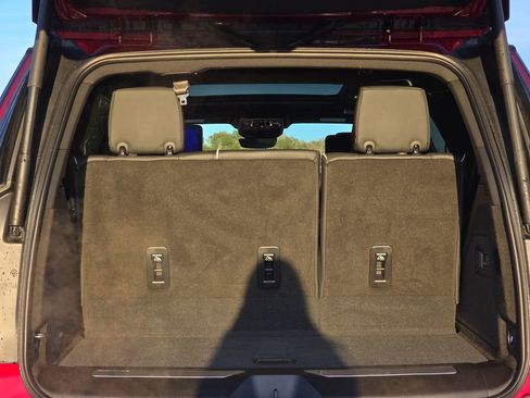 Used 2026 Cadillac Escalade Sport w/ Touring Package image 15