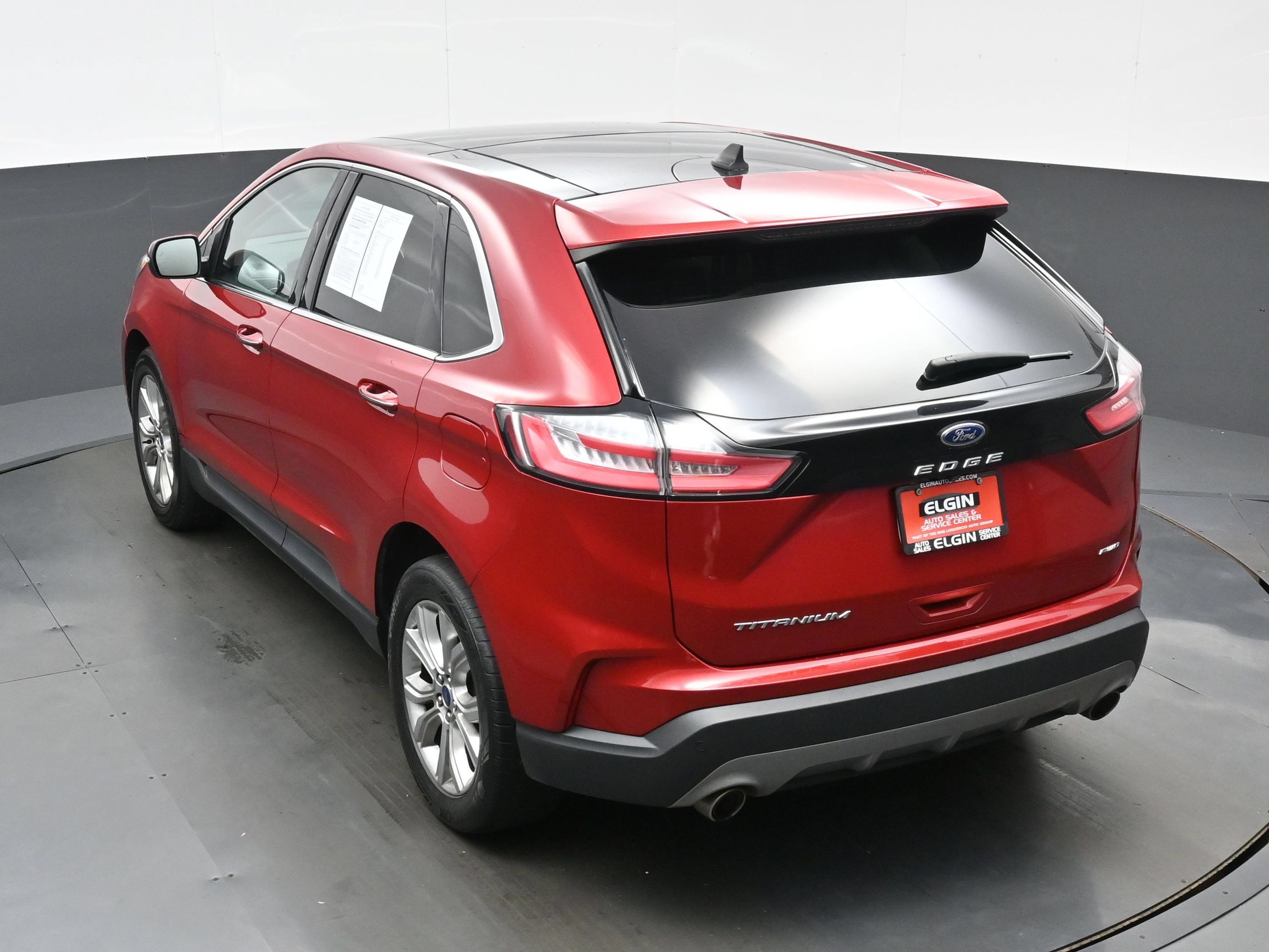 Used 2022 Ford Edge Titanium AWD/4WD image 38
