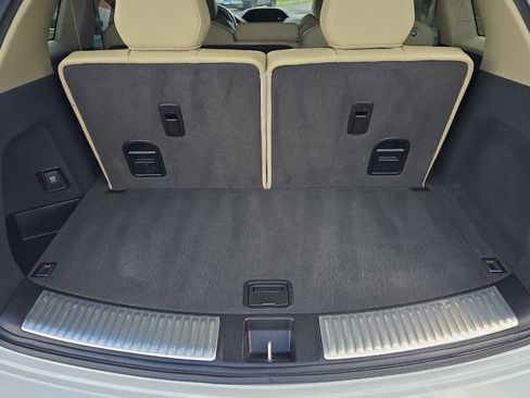 Used 2020 Acura MDX SH-AWD image 15