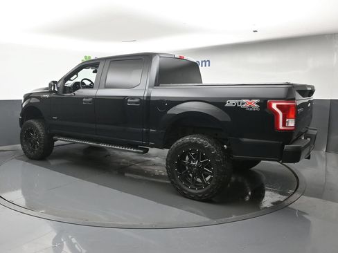 Used 2017 Ford F150 XL w/ Equipment Group 101A Mid AWD/4WD image 25