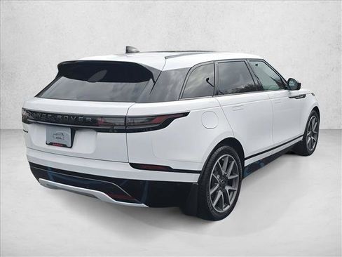 New 2026 Land Rover Range Rover Velar Dynamic SE image 5
