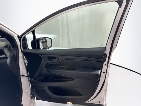 Used 2025 Honda Odyssey Sport-L image 33