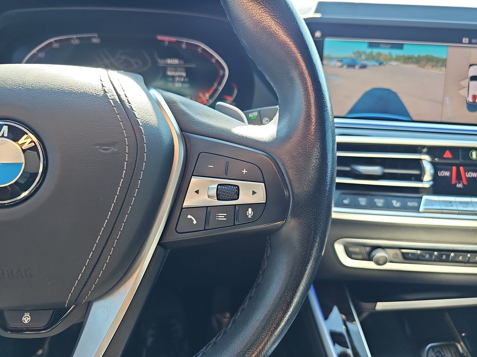Used 2020 BMW X5 xDrive40i w/ Convenience Package AWD/4WD image 15