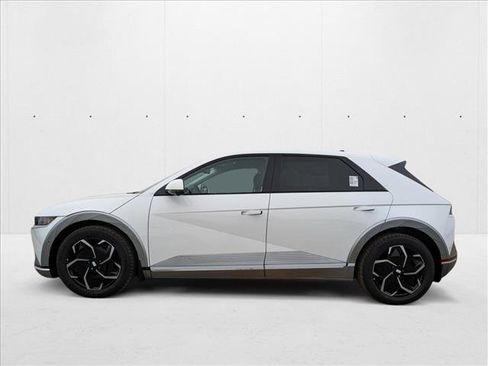 New 2024 Hyundai Ioniq 5 Limited image 5