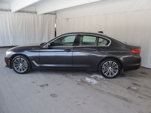 Used 2019 BMW 530i xDrive w/ Convenience Package image 27