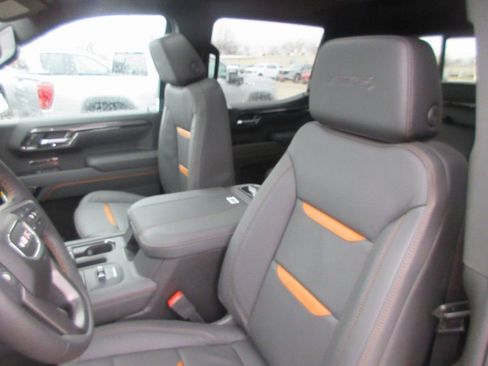 New 2026 GMC Sierra 1500 AT4 w/ AT4 Premium Package image 14