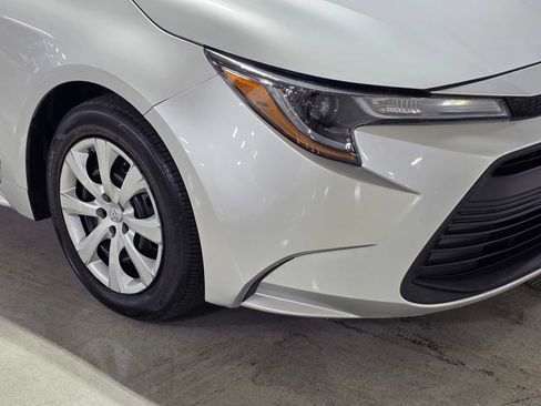 Used 2023 Toyota Corolla LE FWD image 10