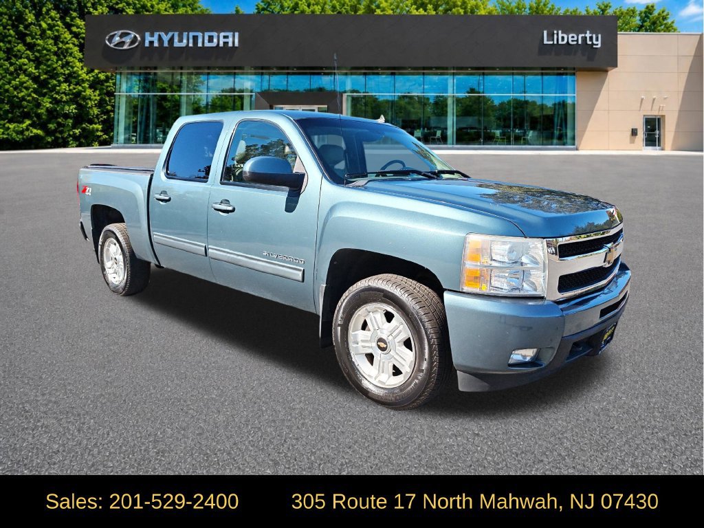 Used 2010 Chevrolet Silverado 1500 LTZ w/ LTZ Plus Package AWD/4WD image 8
