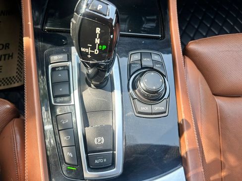 Used 2012 BMW 750Li xDrive AWD/4WD image 25