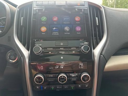 Used 2022 Subaru Ascent Touring AWD/4WD image 21