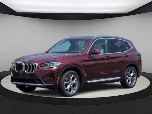 Used 2023 BMW X3 xDrive30i w/ Premium Package AWD/4WD image 4