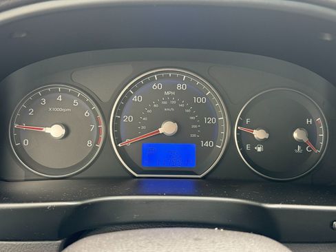 Used 2010 Hyundai Santa Fe GLS AWD/4WD image 15