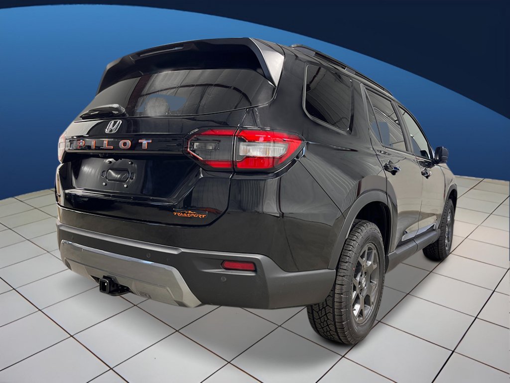 New 2026 Honda Pilot TrailSport image 5