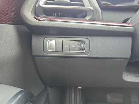 New 2026 Chevrolet Traverse Z71 w/ Enhanced Driving Package AWD/4WD image 27
