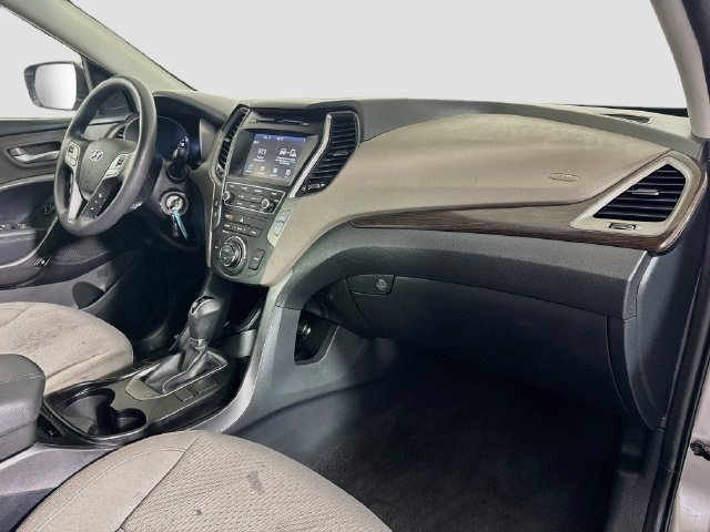 Used 2017 Hyundai Santa Fe Sport AWD/4WD image 28