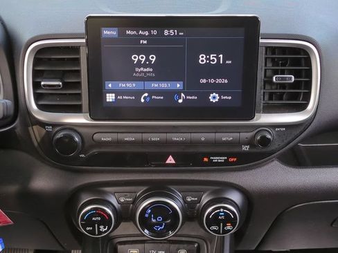 Certified 2023 Hyundai Venue SEL FWD image 17