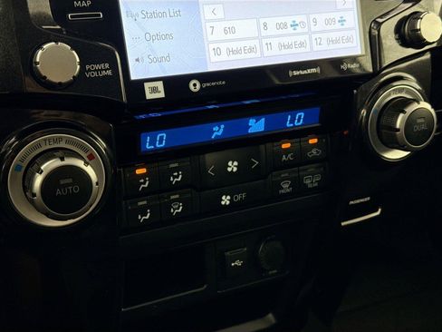 Used 2020 Toyota 4Runner TRD Pro AWD/4WD image 25