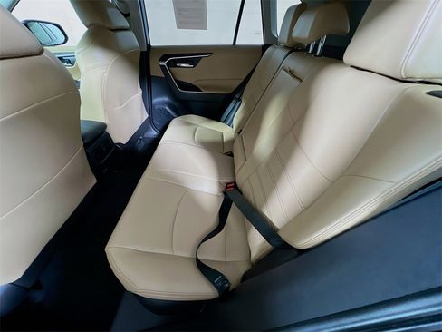Certified 2023 Toyota RAV4 XLE Premium image 22