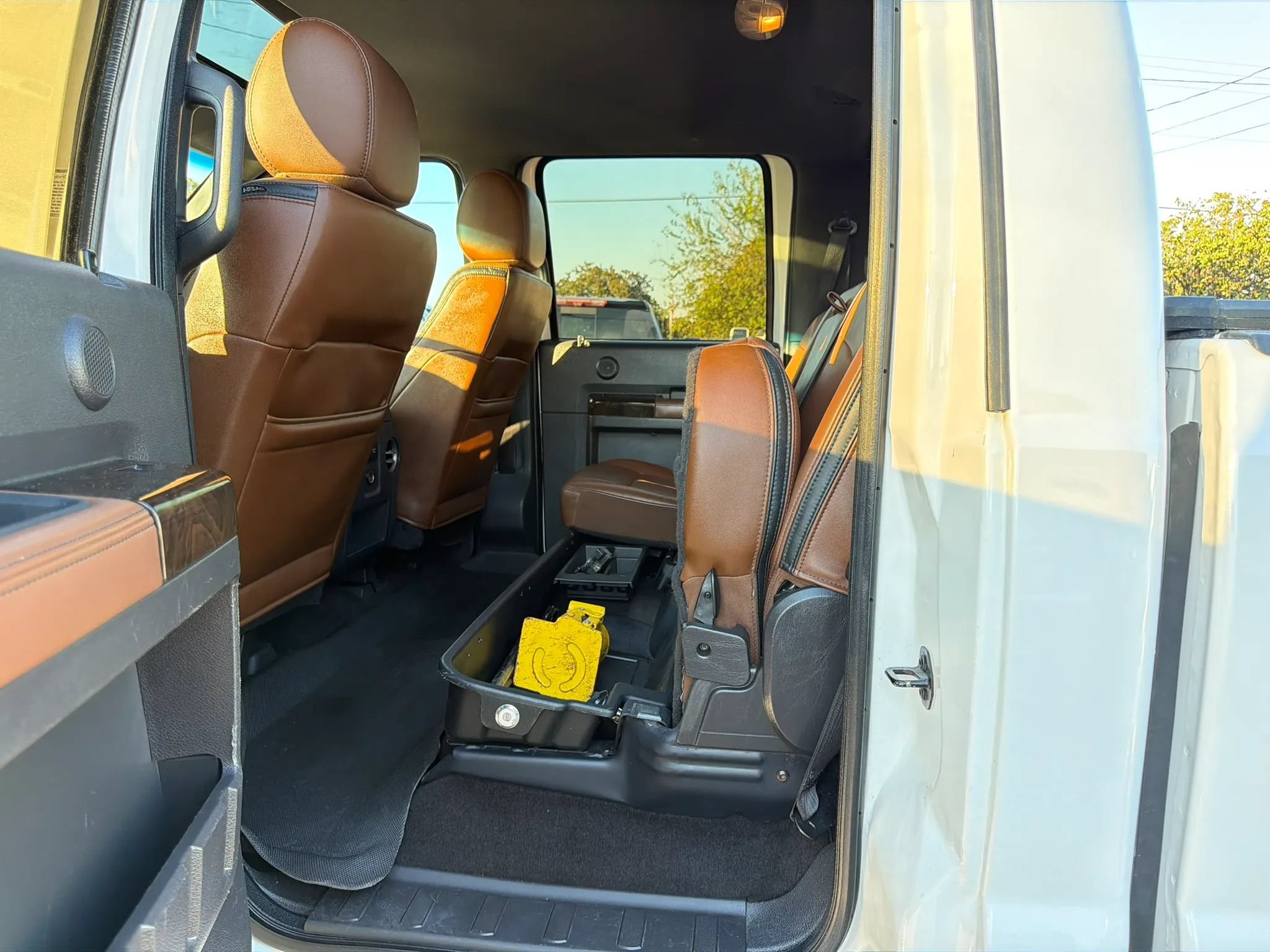 Used 2015 Ford F350 Platinum AWD/4WD image 21