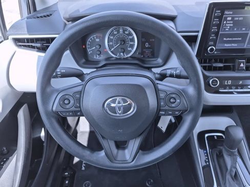 Used 2021 Toyota Corolla LE w/ Carpet Mat Package (TMS) FWD image 22