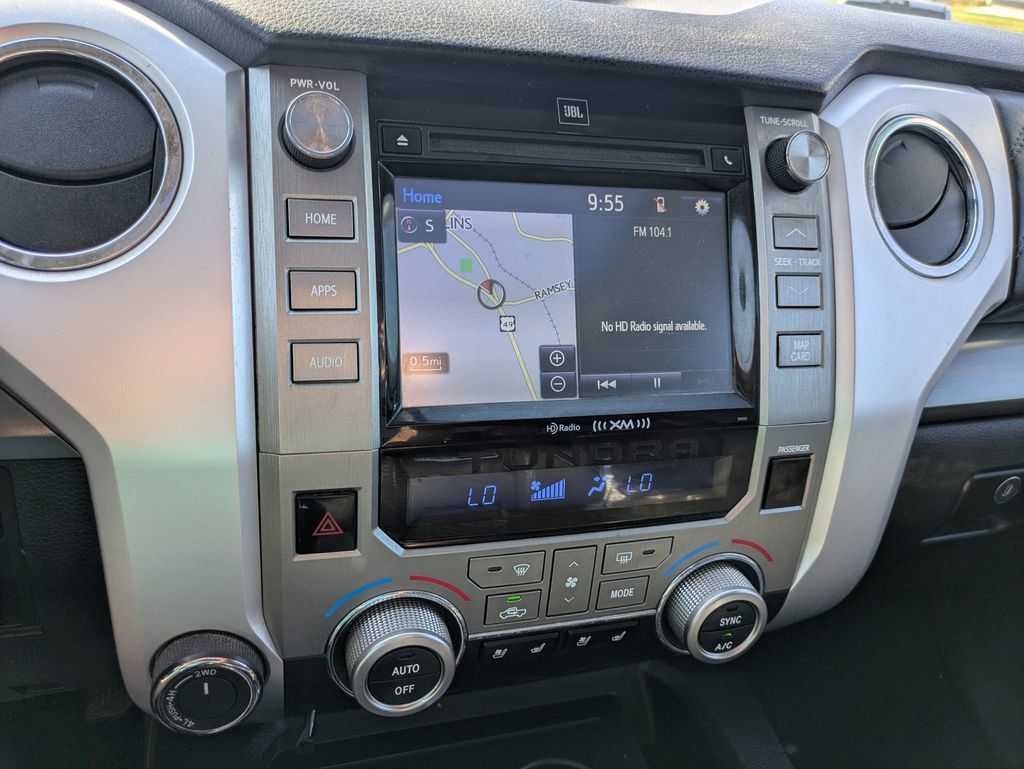 Used 2017 Toyota Tundra Platinum AWD/4WD image 12