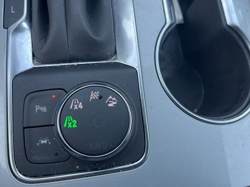 Used 2024 Chevrolet Blazer LT w/ Convenience Package image 24