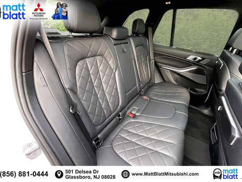 Used 2024 BMW X5 M60i w/ Climate Comfort Package image 29