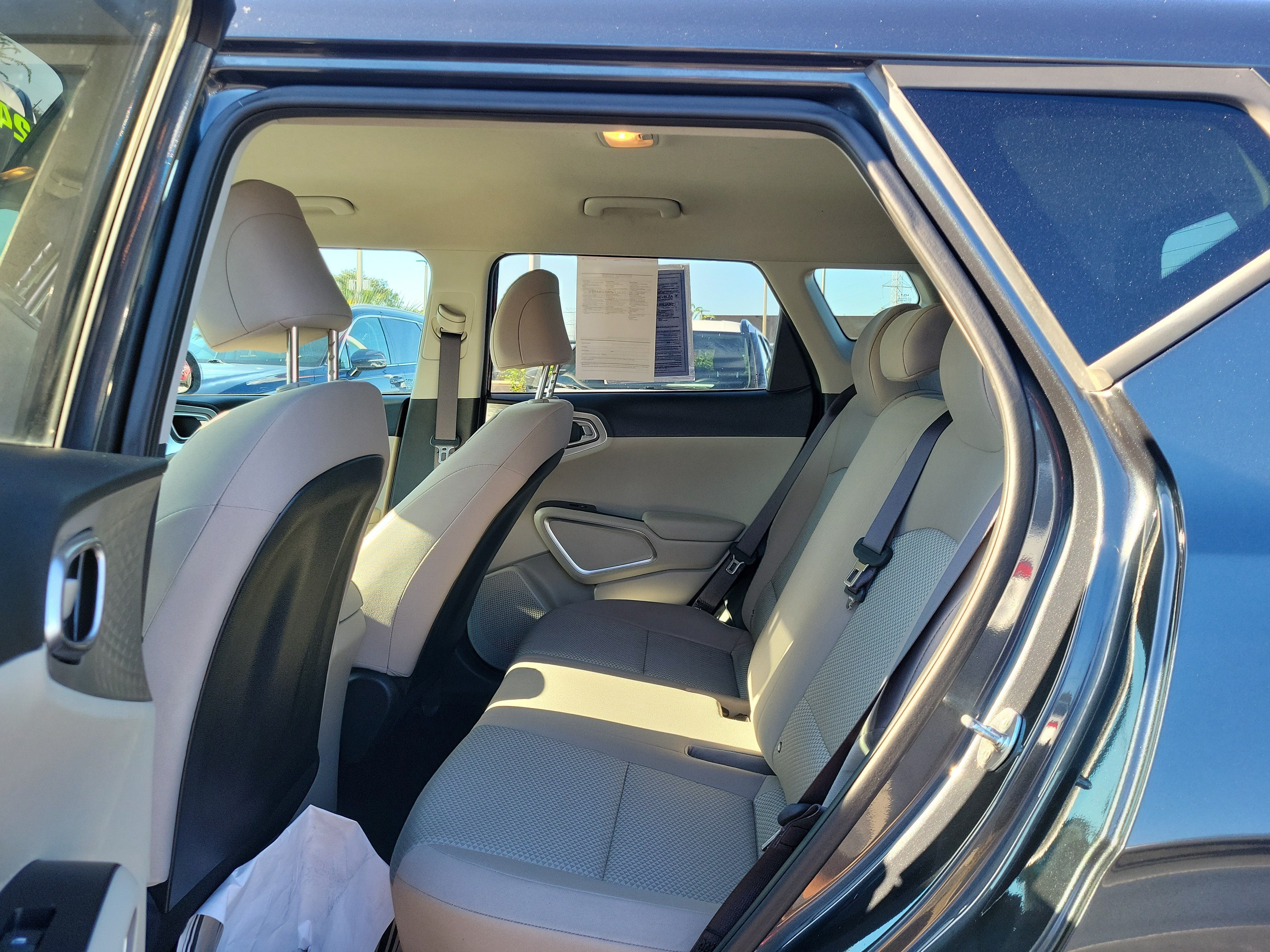 Used 2024 Kia Soul LX FWD image 11