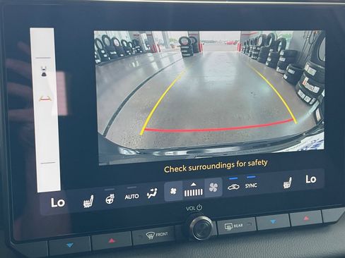 New 2026 Toyota RAV4 SE w/ Convenience Package AWD/4WD image 16