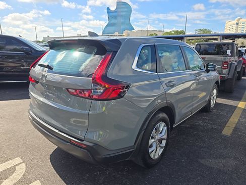 Used 2023 Honda CR-V LX image 6