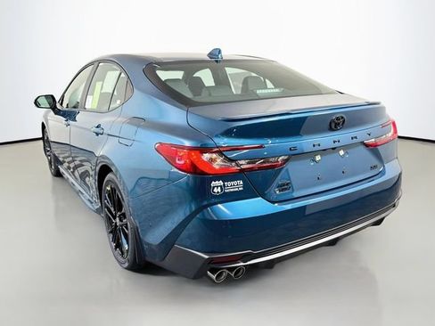 Certified 2025 Toyota Camry SE w/ Convenience Package AWD/4WD image 5